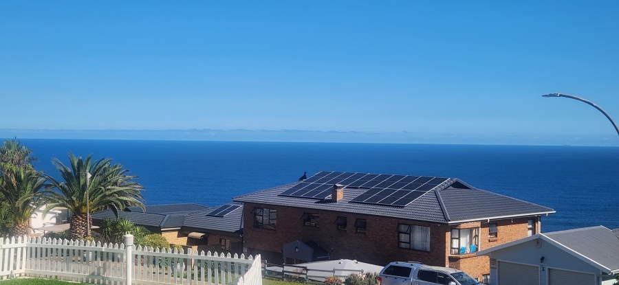 6 Bedroom Property for Sale in Dana Bay Western Cape